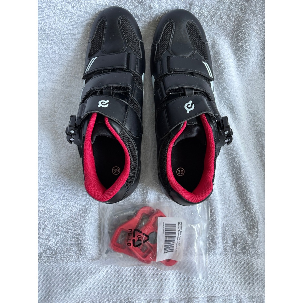 *BRAND NEW* PELOTON CYCLING SHOES WOMENS SIZE 39(EU) 8.5(US)